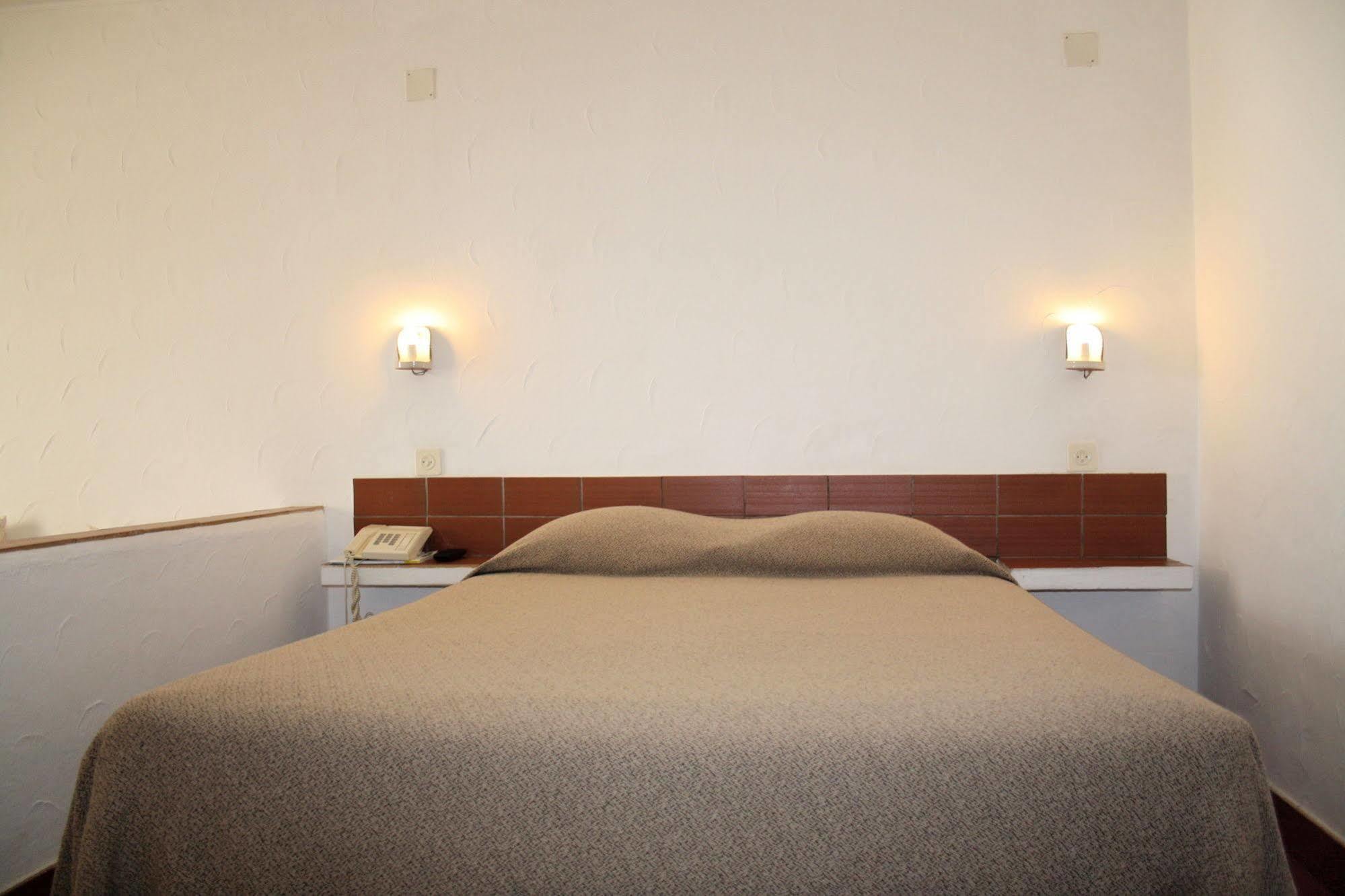 Apartamentos Turisticos Marsol Lagos Eksteriør bilde